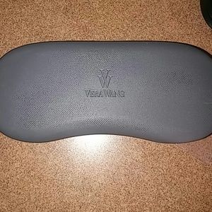 Vera wang sunglasses case